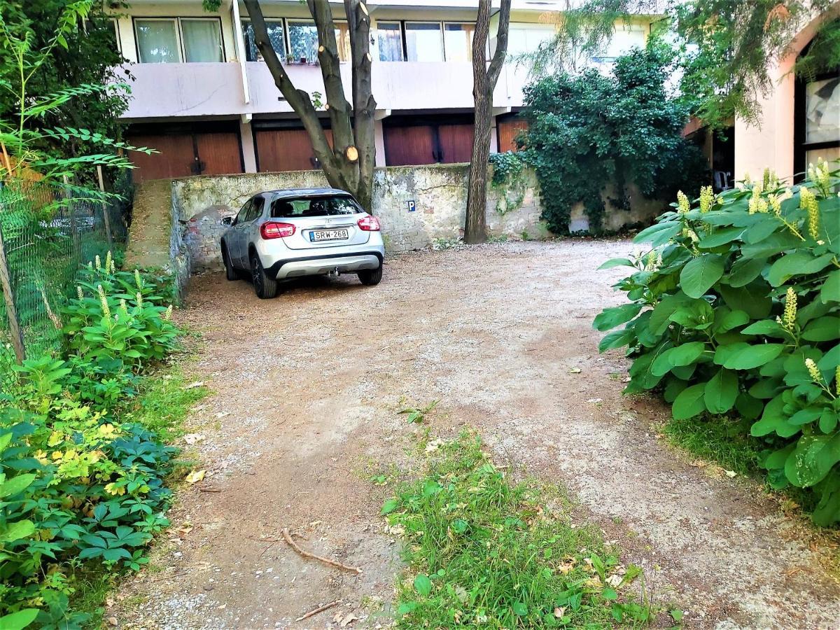 Lena Apartman - Eger Ngoại thất bức ảnh